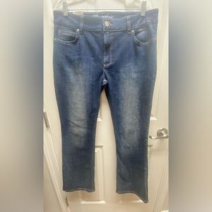 NWT women’s wrangler boot cut size 13 (32 length)